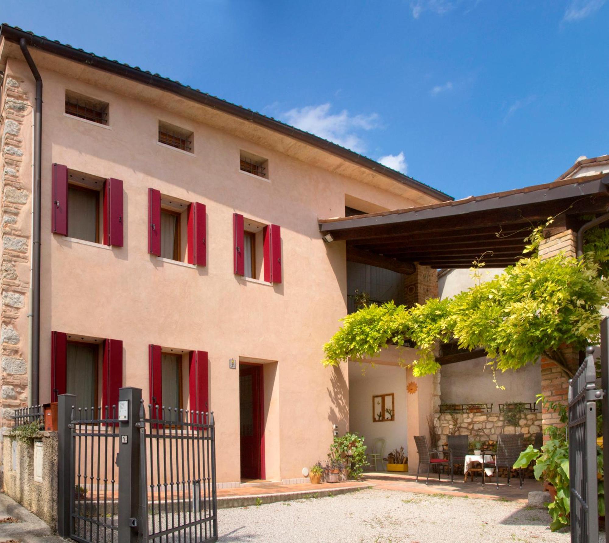 Il Portico Verde Crespano del Grappa Buitenkant foto
